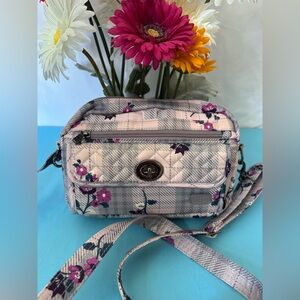 Lug Switch EUC pink & gray floral crossbody